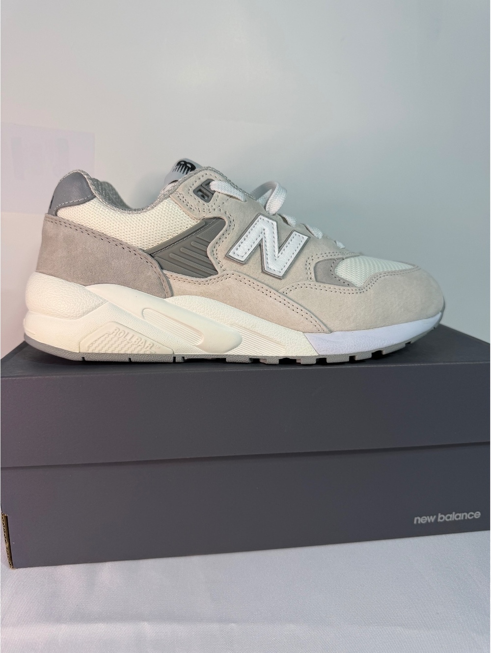 Comme des Garcons x New Balance 580 White Size 8